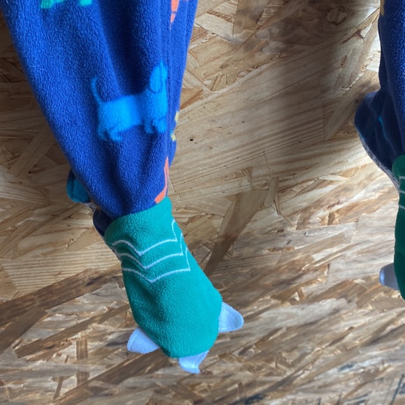 Dinosaur Footie PJs - Picture 5 of 6